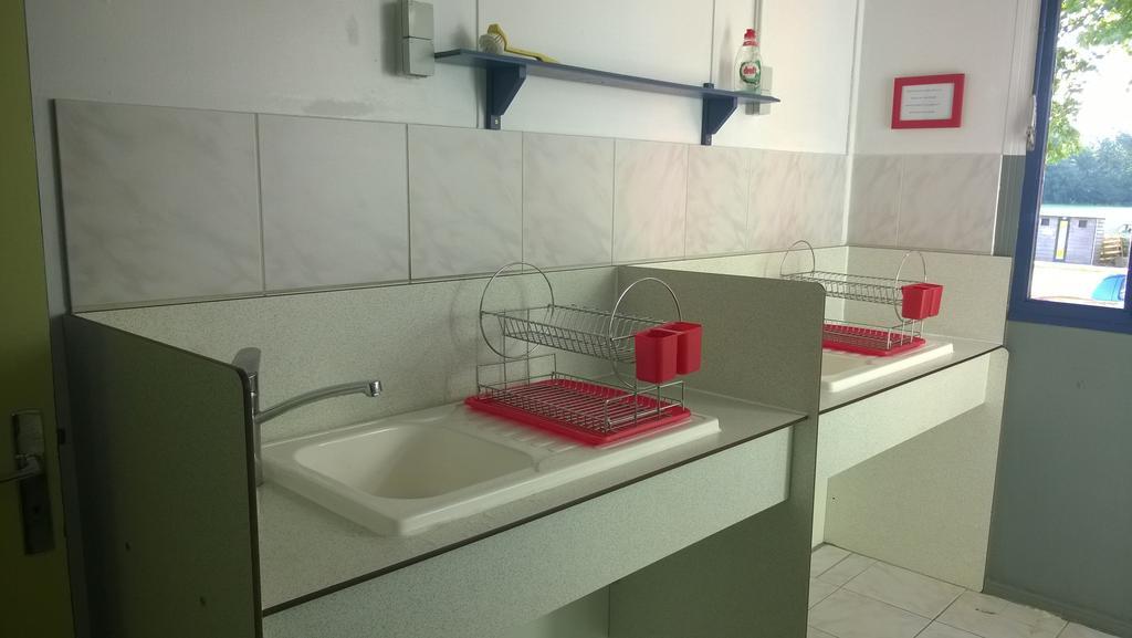 Camping Des 2 Rives- Chambres Etang-sur-Arroux Dış mekan fotoğraf
